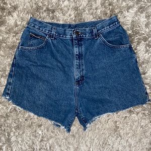 Vintage Lee High-Wasted Shorts